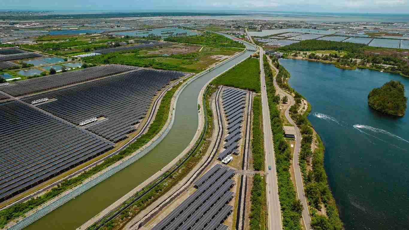 Wepay能源事业提供智慧能源管理、、、、太阳能监控管理、、、全方位电厂建置及运维解决方案，，并拥有管理超过6000案场的经验