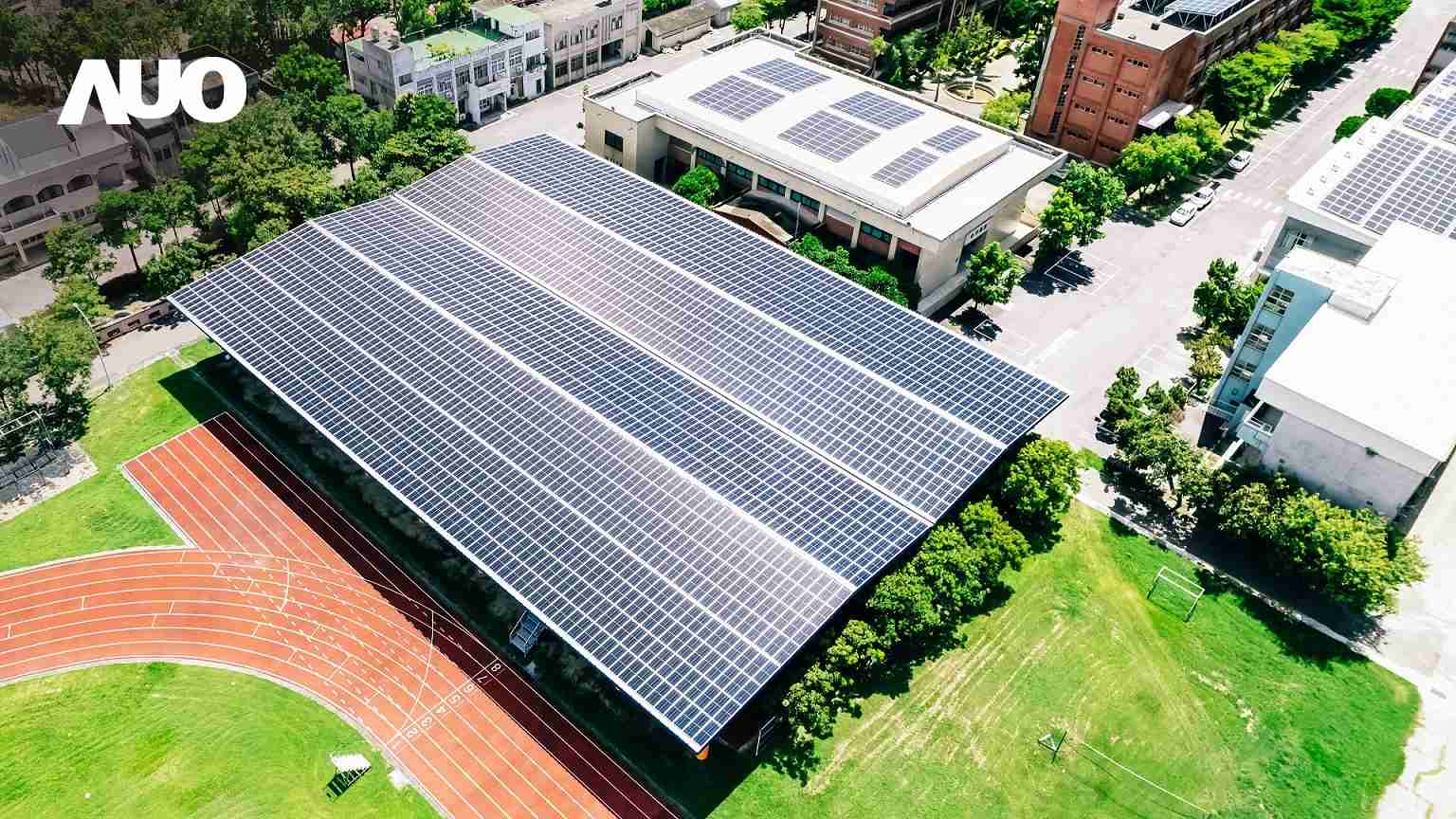 WepaySunSteel光电整合型浪板具备快速安装、、轻量化优势，，可提升15%发电效能，，，通过国际IEC与台湾VPC认证安全、、防漏、、、、耐候标准